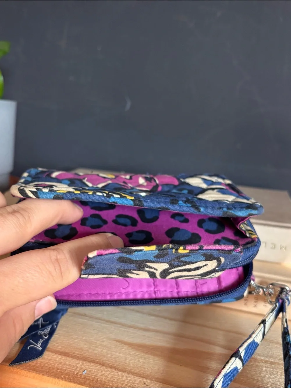 Vera Bradley floral print wristlet - Picture 6 of 6